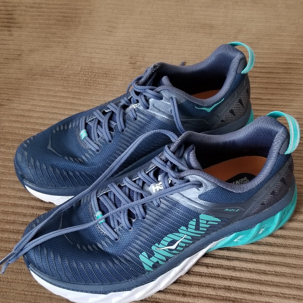 HOKA One women's running shiea size 7.5